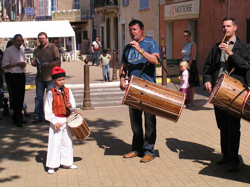 11e Festival Traditionnel au Pays du Galoubet