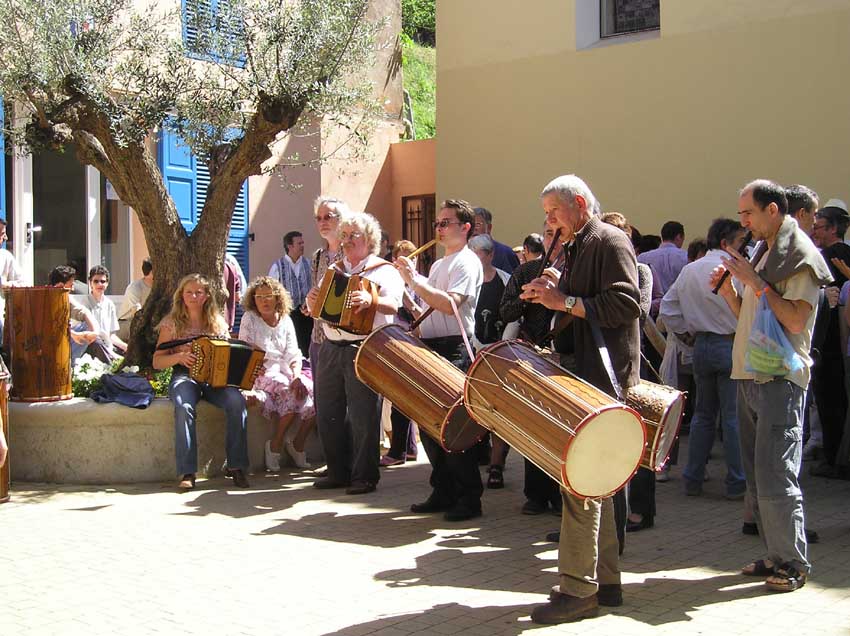 10e Festival Traditionnel au Pays du Galoubet
