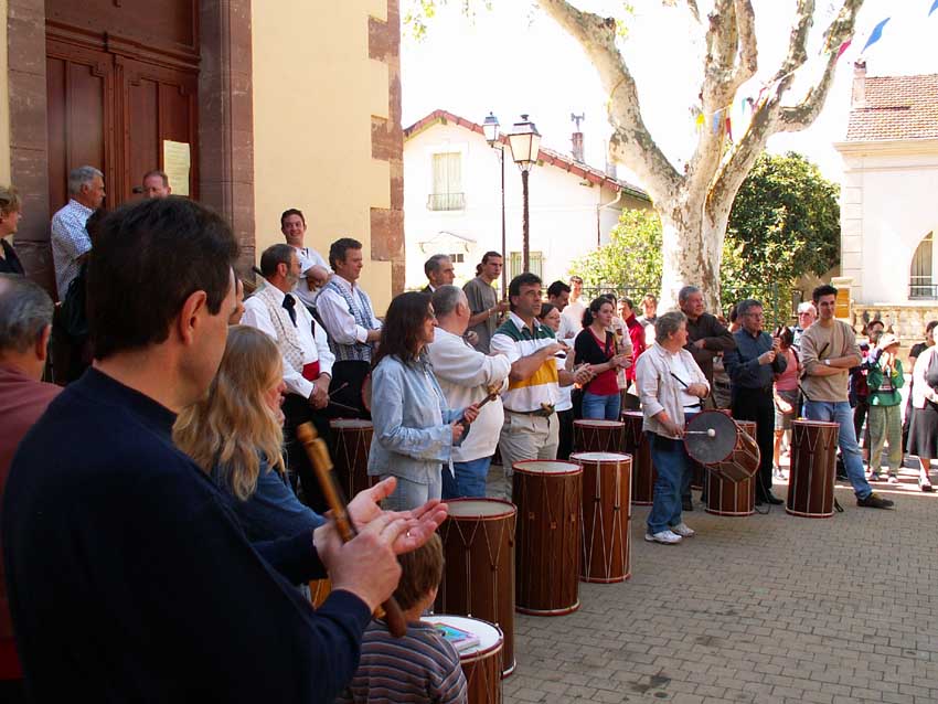 10e Festival Traditionnel au Pays du Galoubet