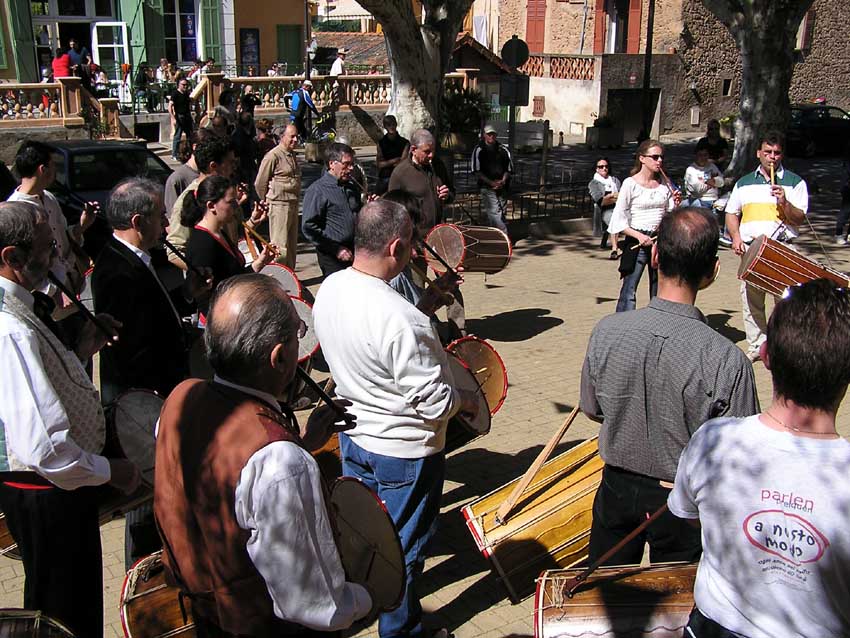 10e Festival Traditionnel au Pays du Galoubet