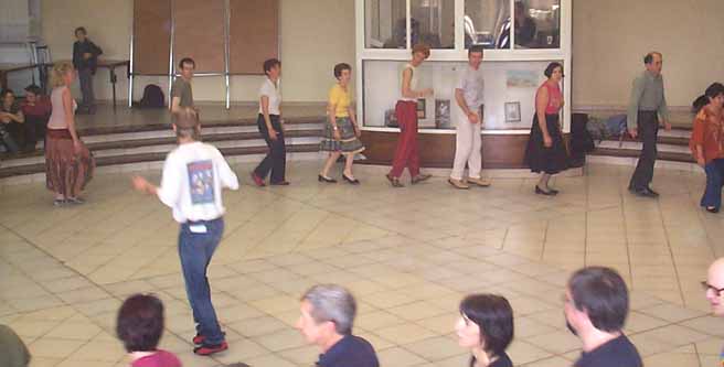 LES ATELIERS DE DANSES