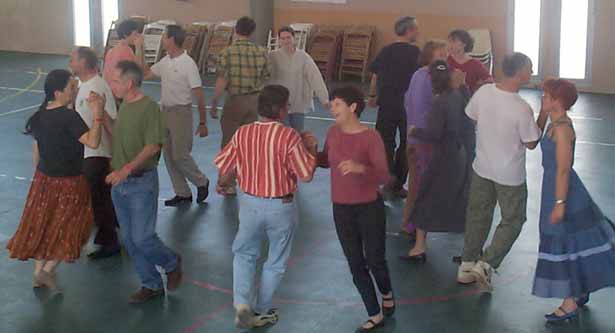 LES ATELIERS DE DANSES