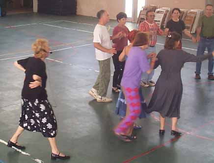 LES ATELIERS DE DANSES