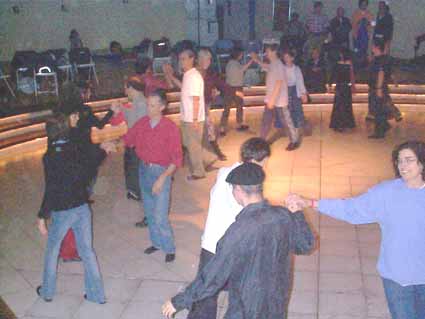 LES ATELIERS DE DANSES