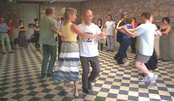 LES ATELIERS DE DANSES