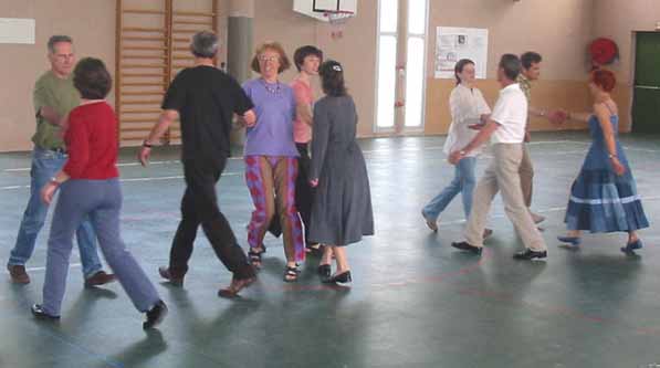 LES ATELIERS DE DANSES