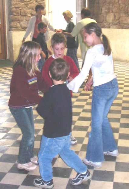 LES ATELIERS DE DANSES