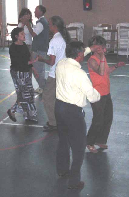 LES ATELIERS DE DANSES