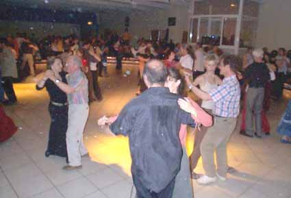 LES BALS