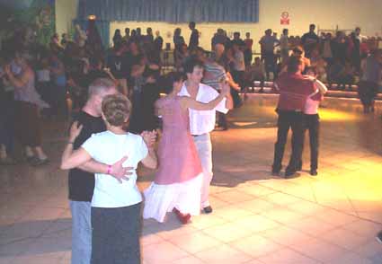 LES BALS