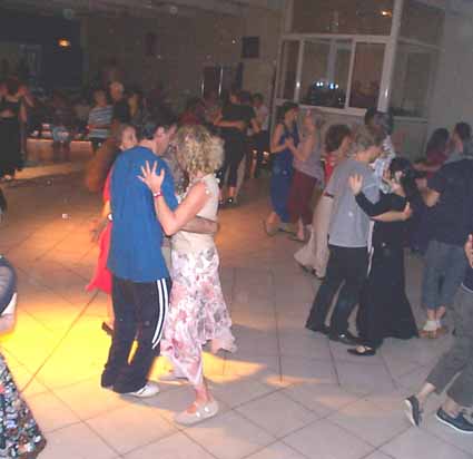 LES BALS