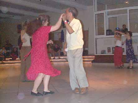 LES BALS