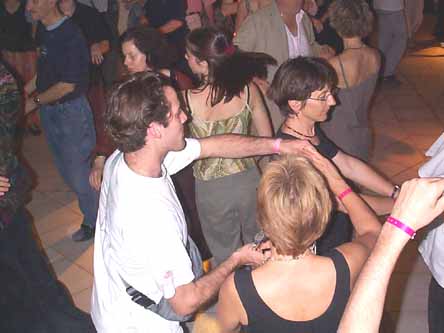 LES BALS