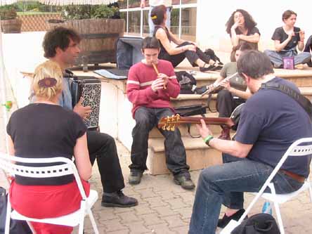 LE FESTIVAL EN EXTERIEUR