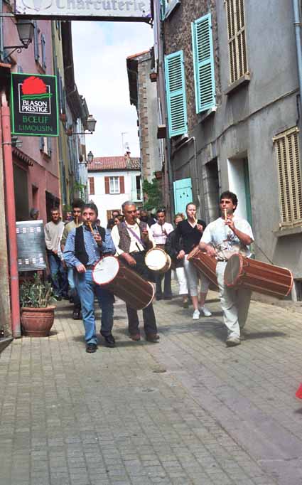 LE FESTIVAL EN EXTERIEUR