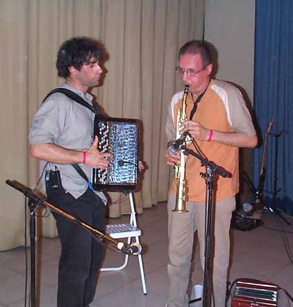 LES MUSICIENS