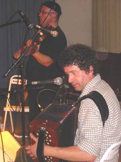 LES MUSICIENS