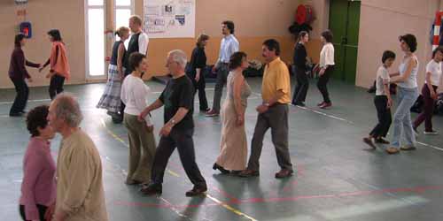 LES ATELIERS DE DANSES